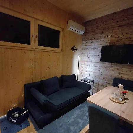 Apartment Chalemani